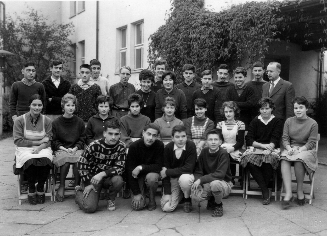 1962
